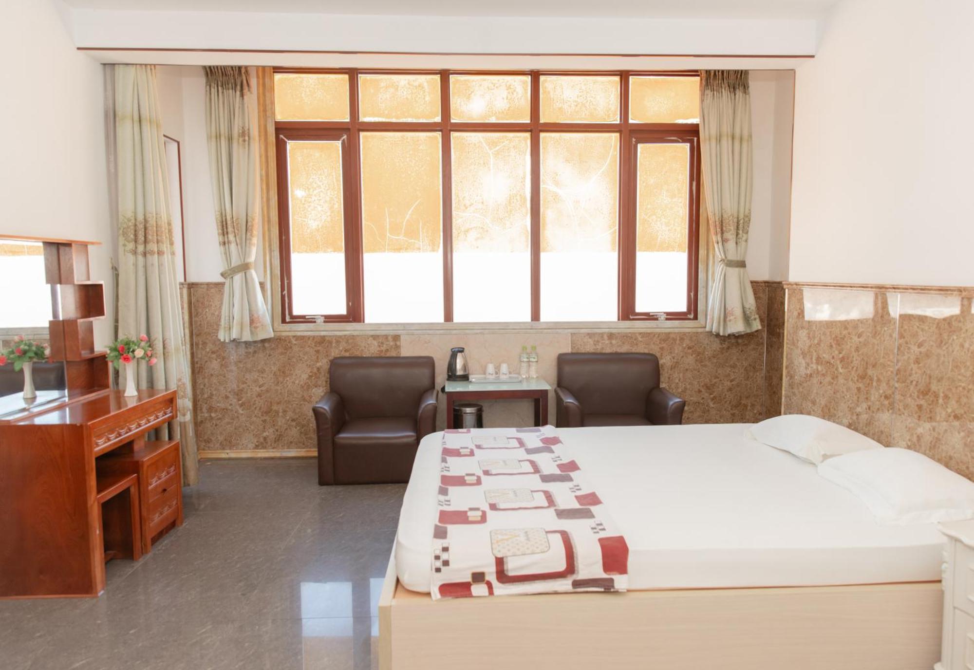 Hotel Khách Sạn Sơn Thịnh Vung Tau Esterno foto