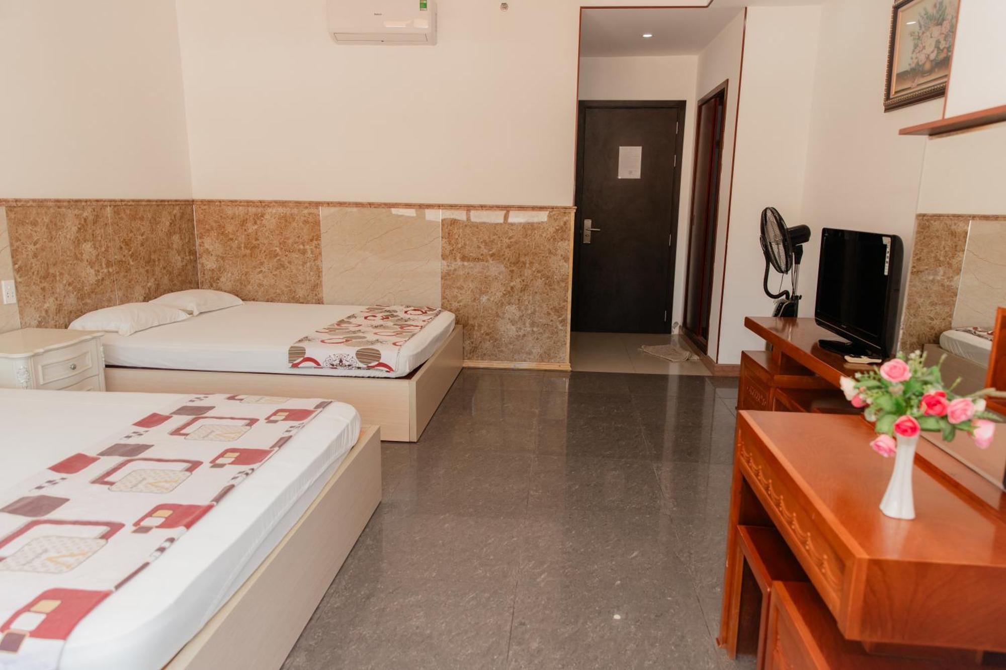 Hotel Khách Sạn Sơn Thịnh Vung Tau Esterno foto