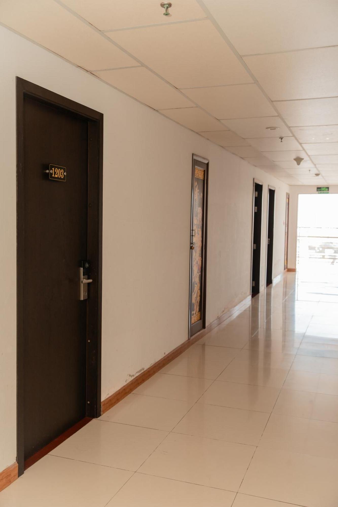 Hotel Khách Sạn Sơn Thịnh Vung Tau Esterno foto