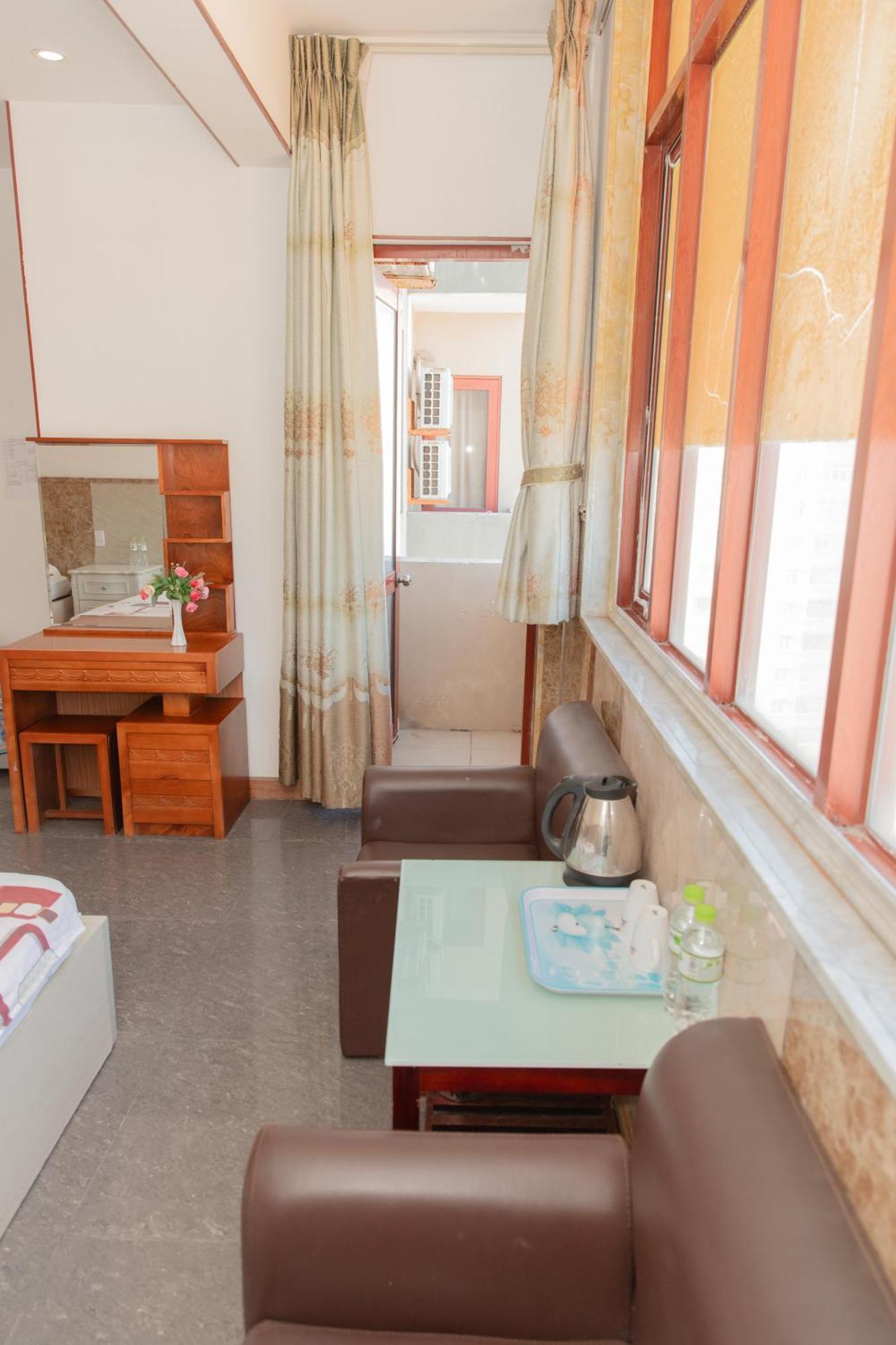 Hotel Khách Sạn Sơn Thịnh Vung Tau Esterno foto