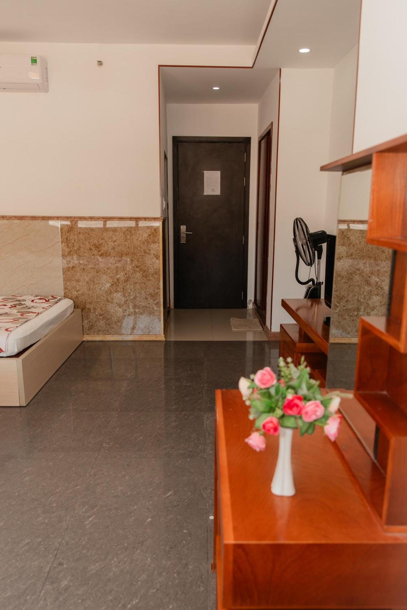 Hotel Khách Sạn Sơn Thịnh Vung Tau Esterno foto