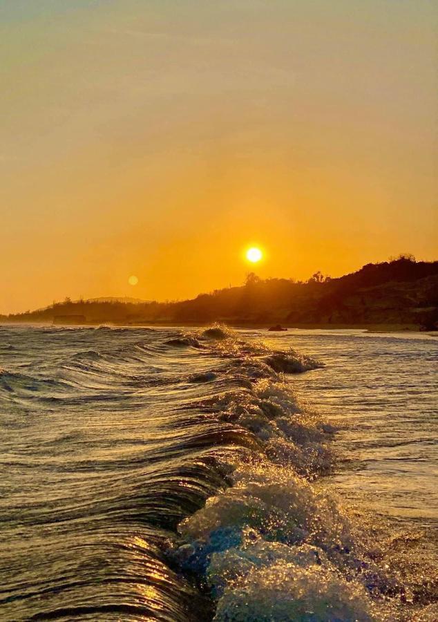 Hotel Khách Sạn Sơn Thịnh Vung Tau Esterno foto